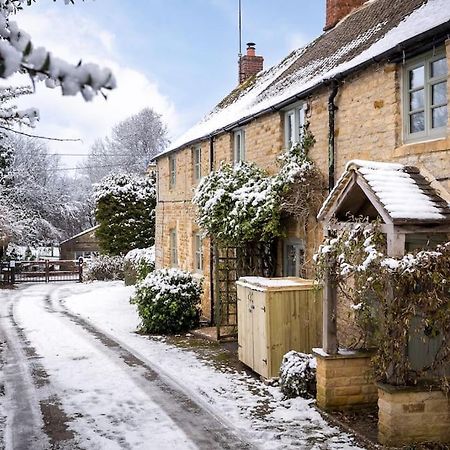 Charming 17Th Century Cotswold Cottage Adlestrop Экстерьер фото