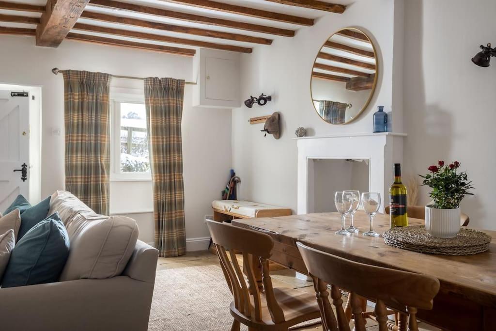 Charming 17Th Century Cotswold Cottage Adlestrop Экстерьер фото