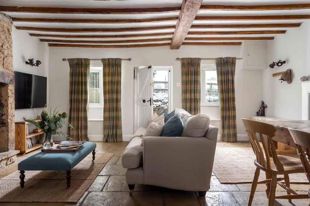 Charming 17Th Century Cotswold Cottage Adlestrop Экстерьер фото