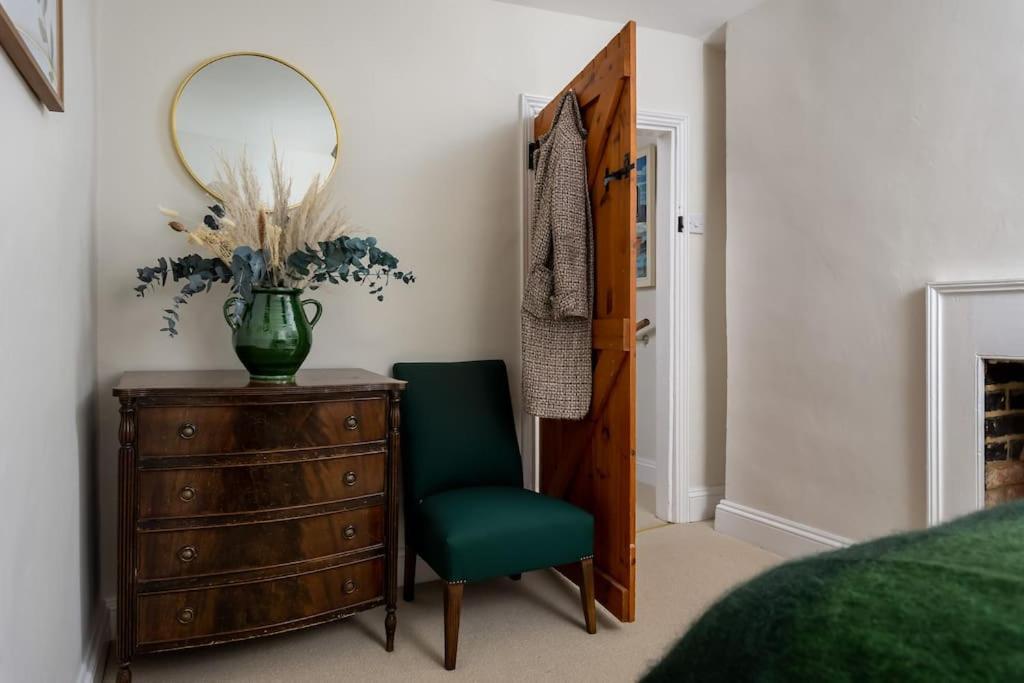 Charming 17Th Century Cotswold Cottage Adlestrop Экстерьер фото
